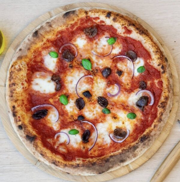 12. Pizza Amalfi